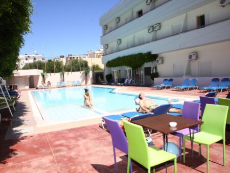 Porto Plazza Hotel in Chersonissos