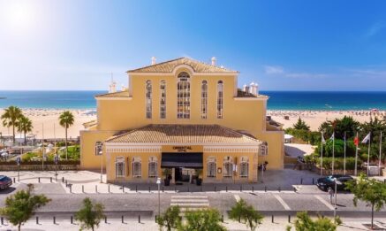 AP Oriental Beach