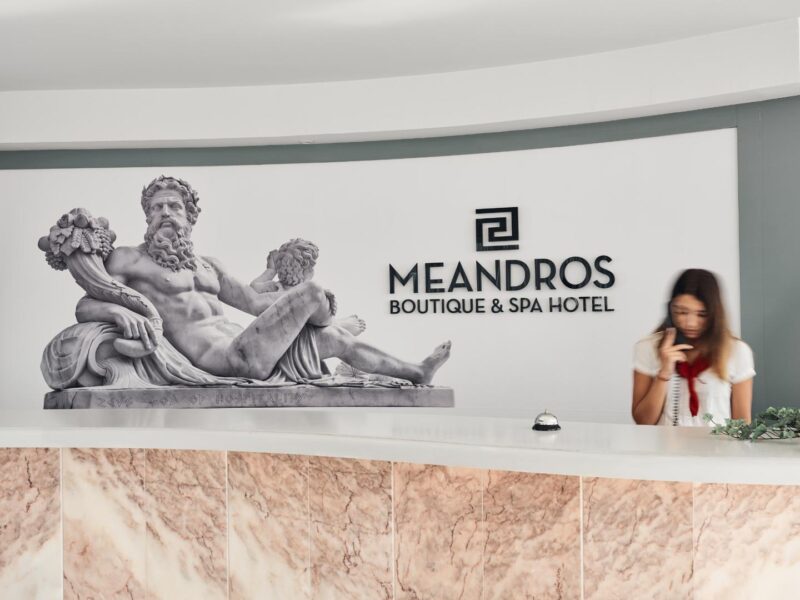 Meandros Boutique - Afbeelding 2