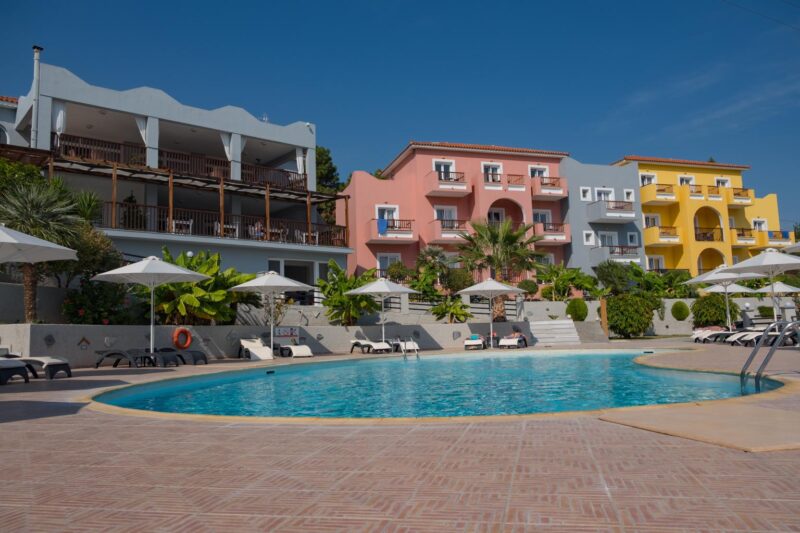 Naftilos Boutique - Afbeelding 4