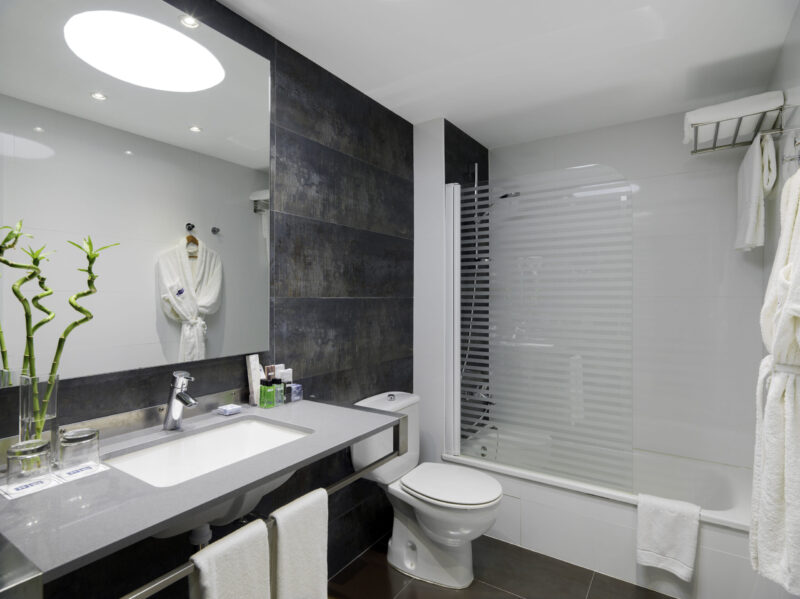 H10 White Suites - Afbeelding 4