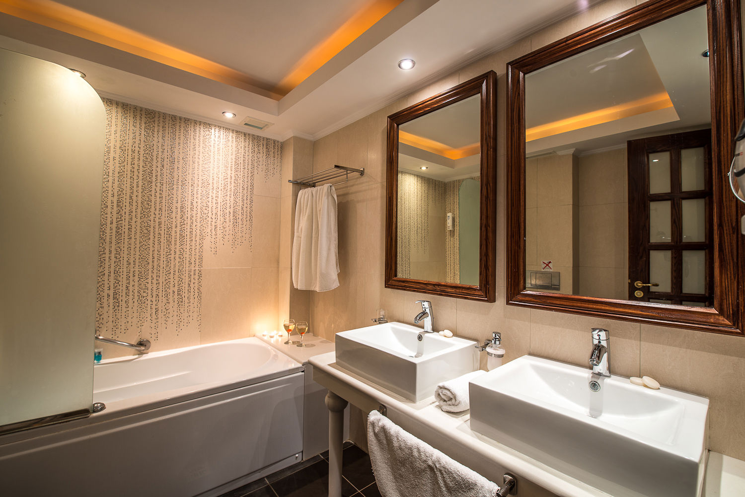 Palazetto Suites - Afbeelding 6